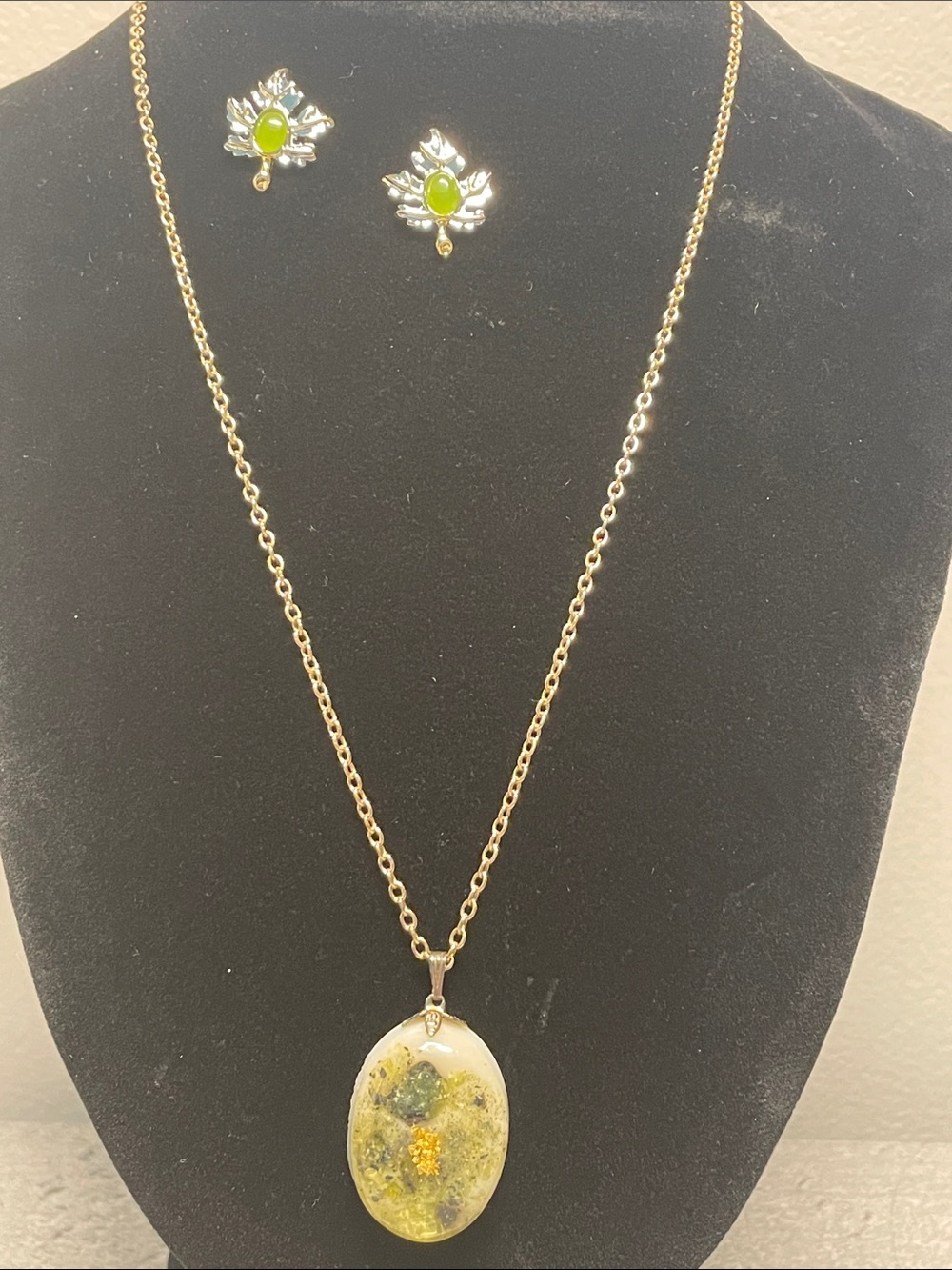 Gold Chain Necklace with Green Floral Resin Pendant and Matching Stud Earrings